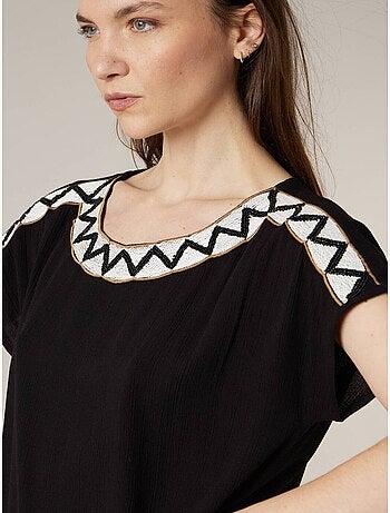 Blouse femme à broderies ethniques 'Deeluxe'