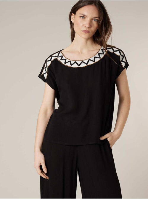 Blouse femme à broderies ethniques 'Deeluxe' - Kiabi