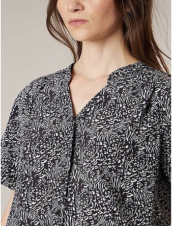 Blouse femme ample et fluide imprimé graphique 'deeluxe'