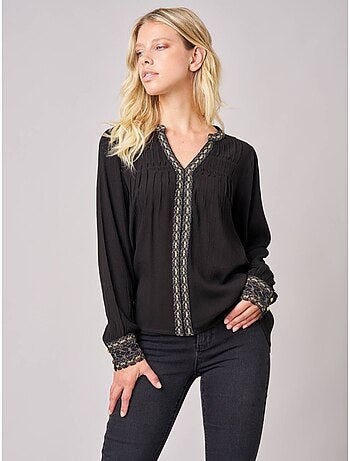 Blouse femme fluide à détails brodés 'deeluxe'