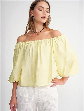 Blouse femme regular avec col madonna et détail volanté mixray