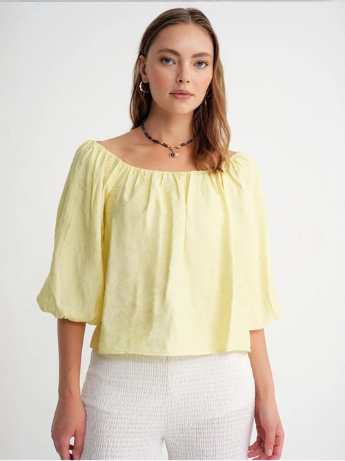 Blouse femme regular avec col madonna et détail volanté mixray - Kiabi