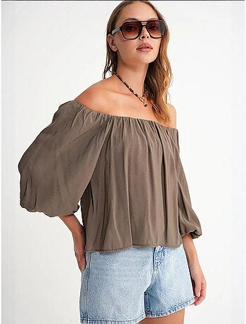 Blouse femme regular avec col madonna et détail volanté mixray