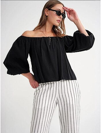 Blouse femme regular avec col madonna et détail volanté mixray