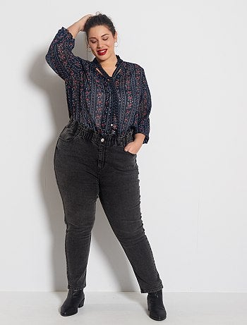 Blouse fleurie col lavallière - Kiabi