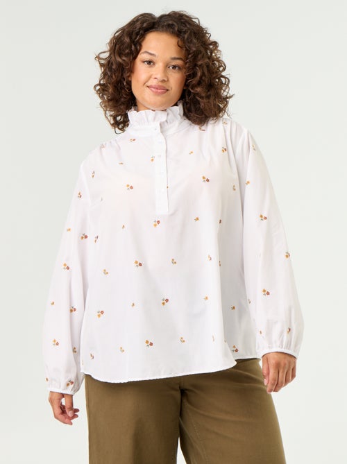 Blouse fleurs brodées avec col montant - Kiabi Blouse fleurs brodées avec col montant - Kiabi