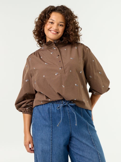 Blouse fleurs brodées avec col montant - Kiabi