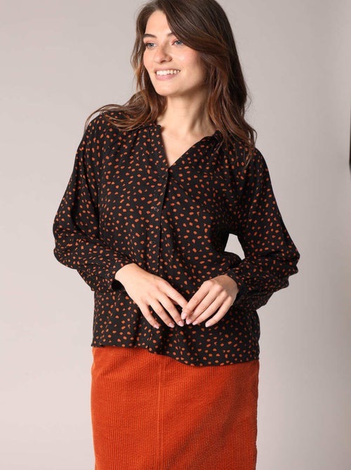 Blouse fluide à imprimé graphique et col tunisien 'Deeluxe' - Kiabi