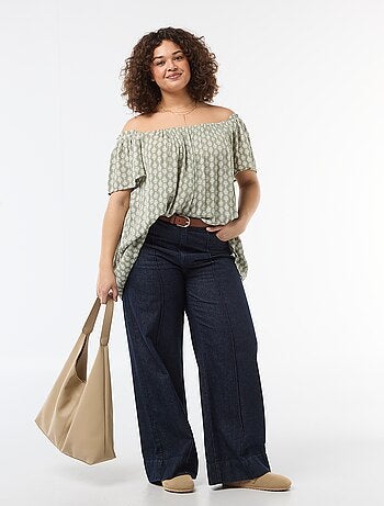 Blouse fluide crêpée à manches courtes