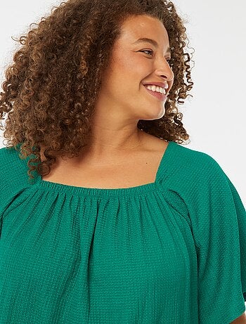 Blouse fluide encolure bardot en maille gaufrée