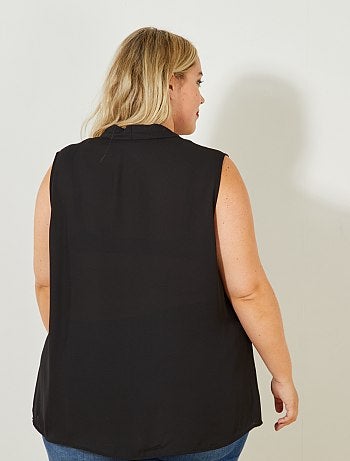 Blouse fluide sans manches - Kiabi