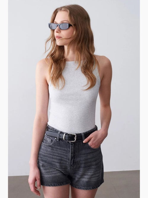 Blouse halter côtelée en coton dilvin - Kiabi Blouse halter côtelée en coton dilvin - Kiabi