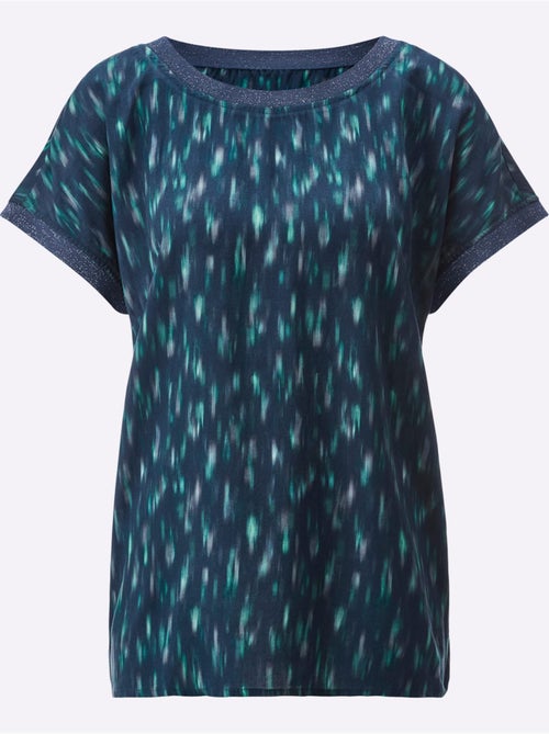 Blouse imprimé abstrait en viscose ECOVERO col rond et manches courtes - Taille standard - Helline - Kiabi Blouse imprimé abstrait en viscose ECOVERO col rond et manches courtes - Taille standard - Helline - Kiabi