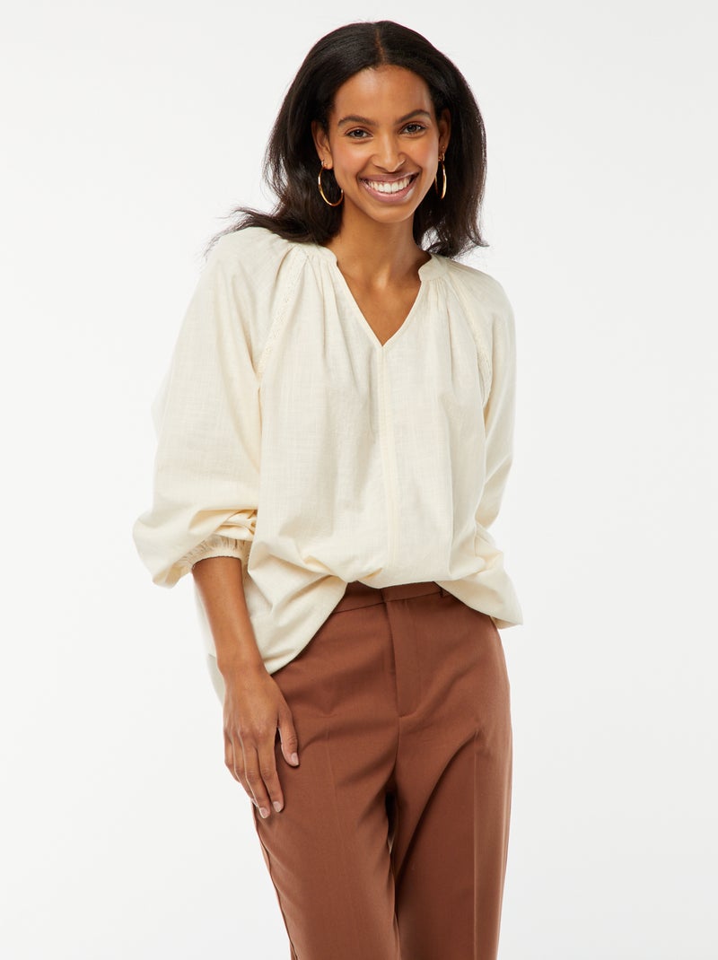 Blouse large en coton avec broderies Beige - Kiabi