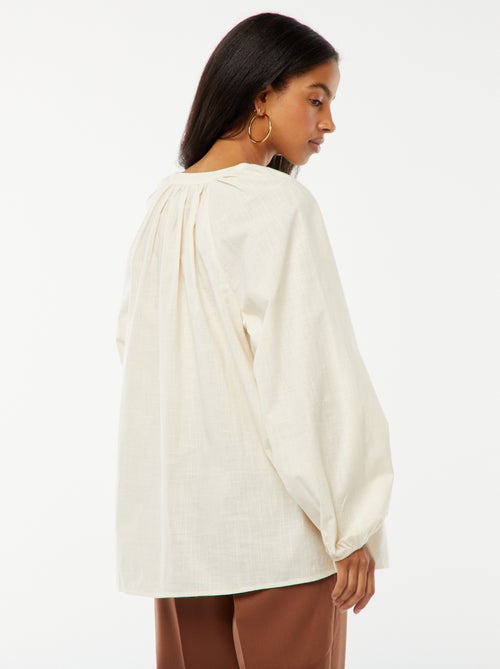 Blouse large en coton avec broderies - Kiabi