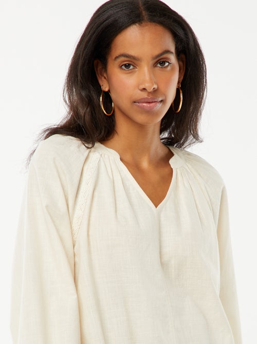 Blouse large en coton avec broderies - Kiabi