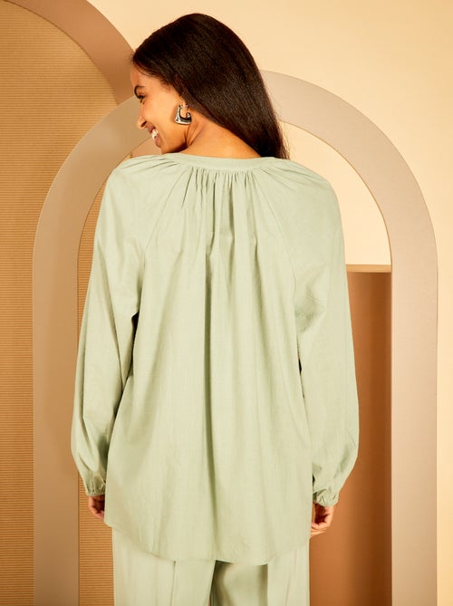 Blouse large en coton avec broderies - Kiabi