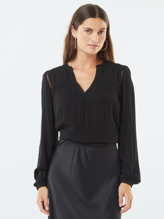 Blouse maille crêpe avec bord ajouré