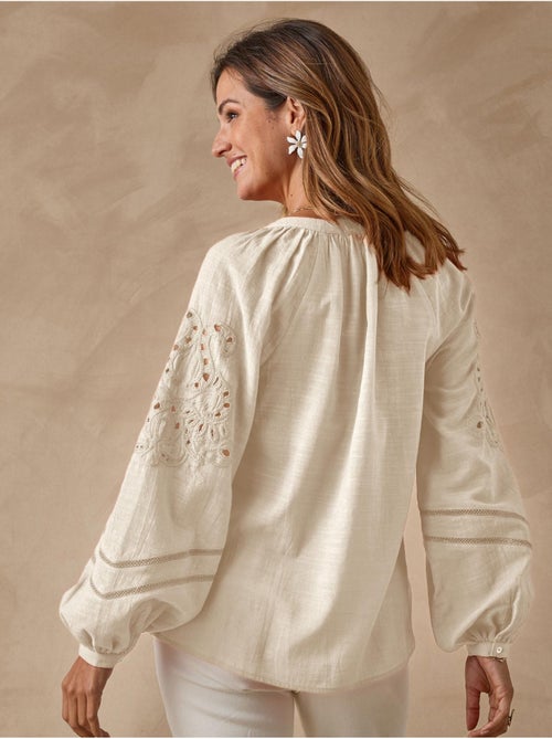 Blouse manches brodées femme - DAXON - Kiabi