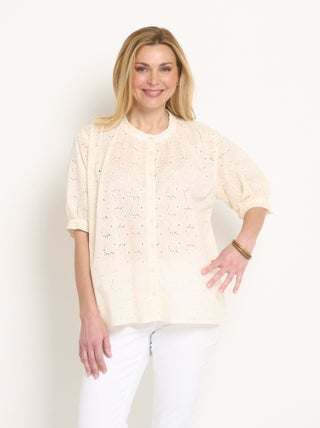 Blouse manches courtes broderie anglaise