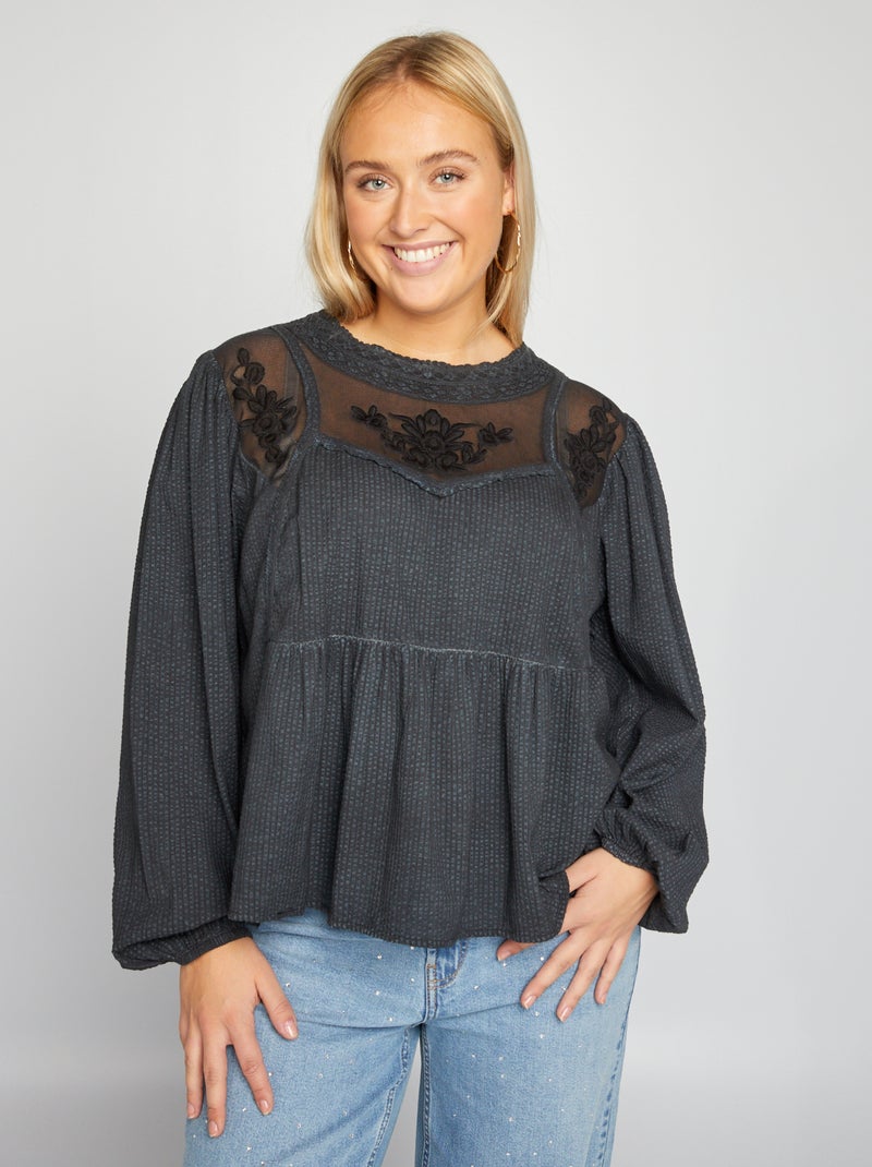 Blouse manches longues avec broderies noir - Kiabi