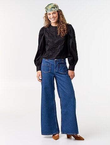 Blouse manches longues avec broderies