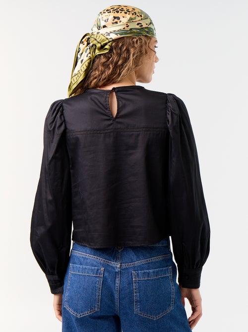 Blouse manches longues avec broderies - Kiabi