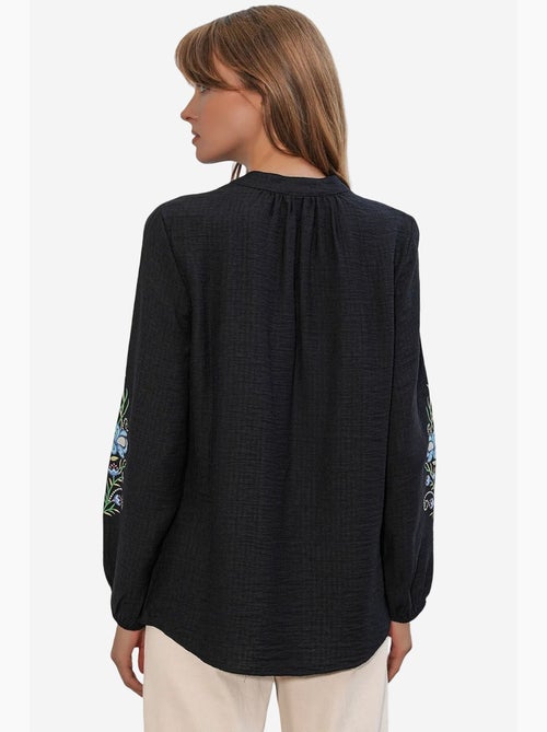 Blouse oversize en crêpe brodé bdart - Kiabi Blouse oversize en crêpe brodé bdart - Kiabi