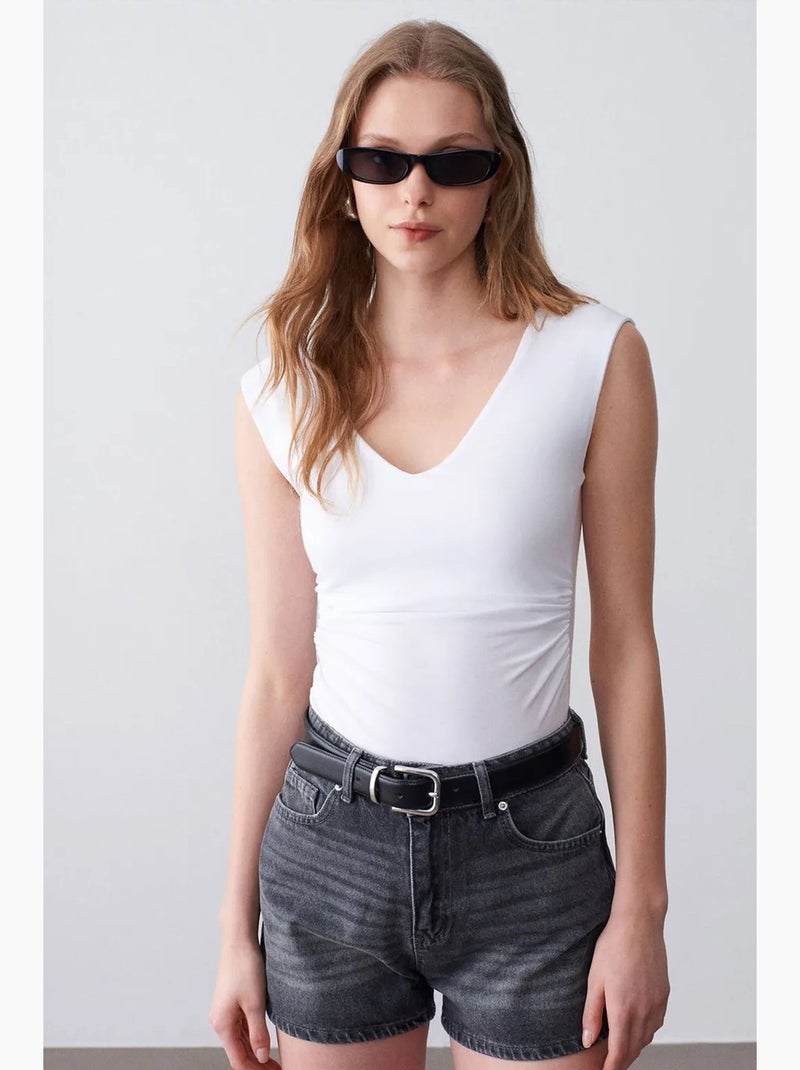 Blouse sans manches à col v, coupe ajustée dilvin Blanc - Kiabi