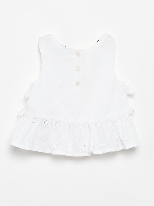 Blouse sans manches avec broderies - Kiabi Blouse sans manches avec broderies - Kiabi
