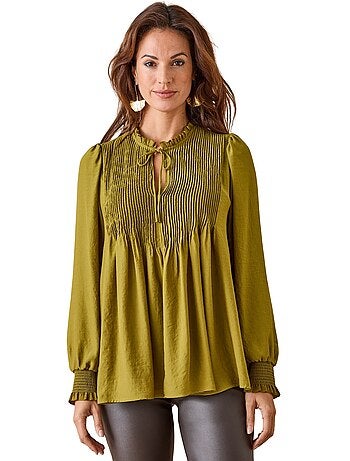 Blouse satin à plis nervurés