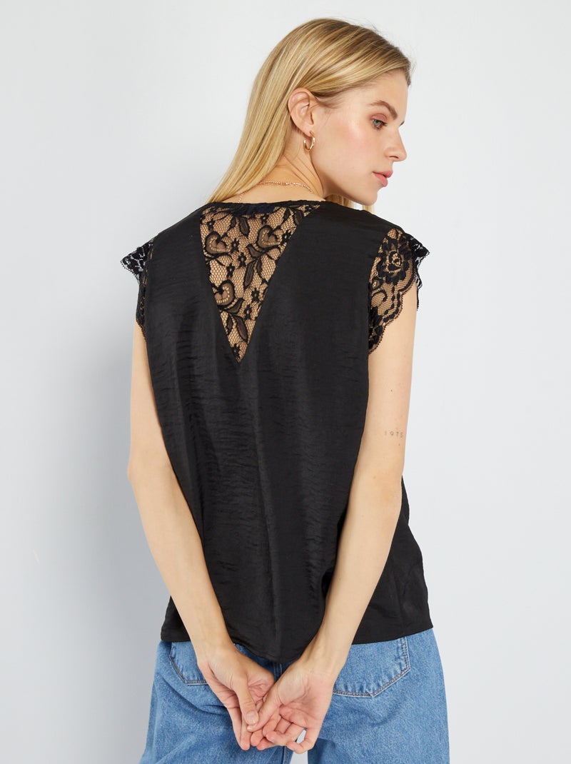 Blouse satinée avec dentelle noir - Kiabi