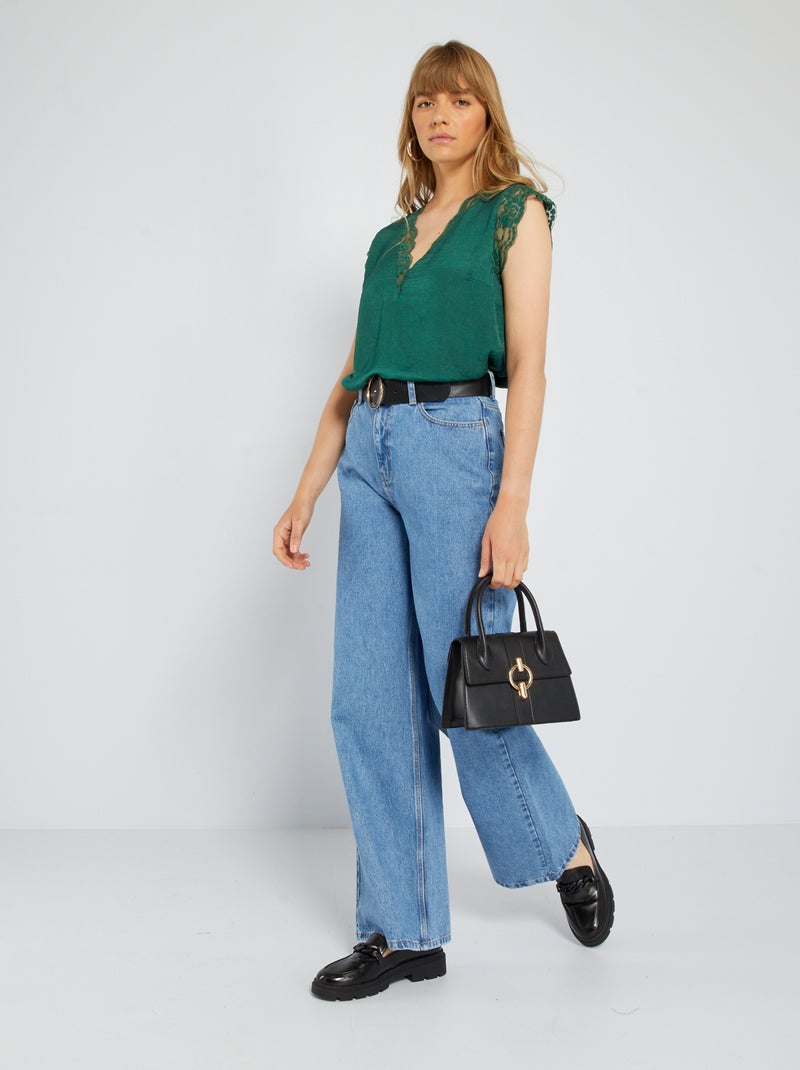 Blouse satinée avec dentelle Vert - Kiabi