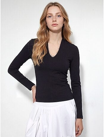 Blouse slim à manches longues avec col en v busem