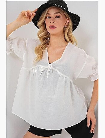 Blouse texturée à col en v et nœud bdart