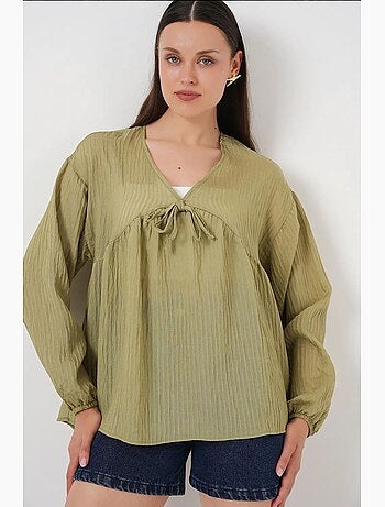Blouse texturée seersucker à col en v et nœud bdart