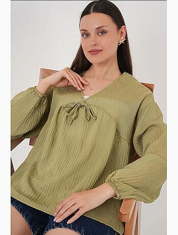 Blouse texturée seersucker à col en v et nœud bdart