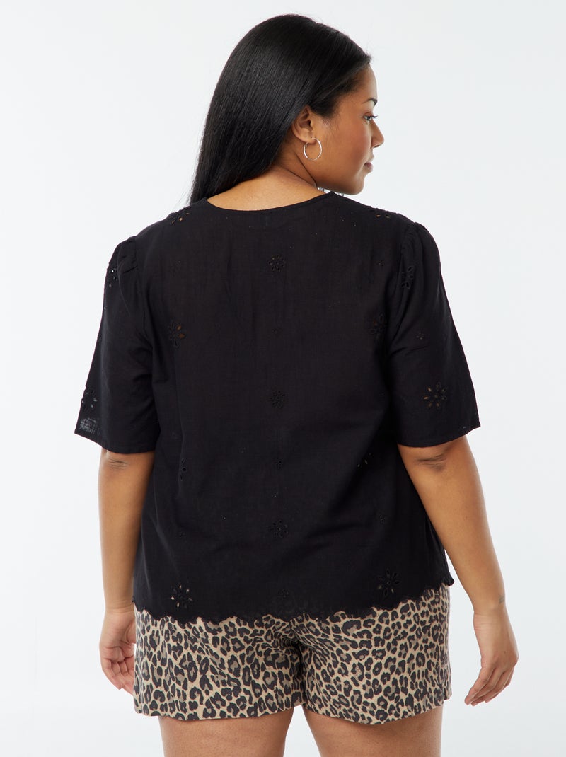 Blouse uni avec broderies et ouverture par cordons noir - Kiabi