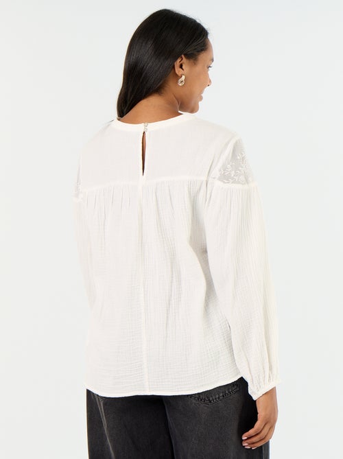 Blouse uni en gaze de coton et dentelle - Kiabi Blouse uni en gaze de coton et dentelle - Kiabi