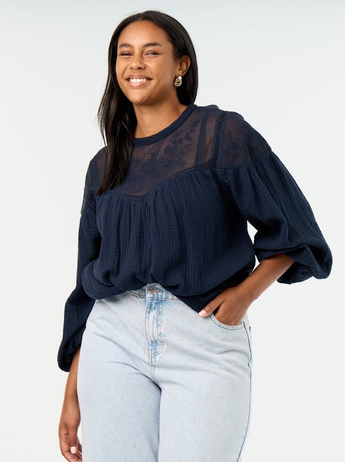 Blouse uni en gaze de coton et dentelle - Kiabi Blouse uni en gaze de coton et dentelle - Kiabi