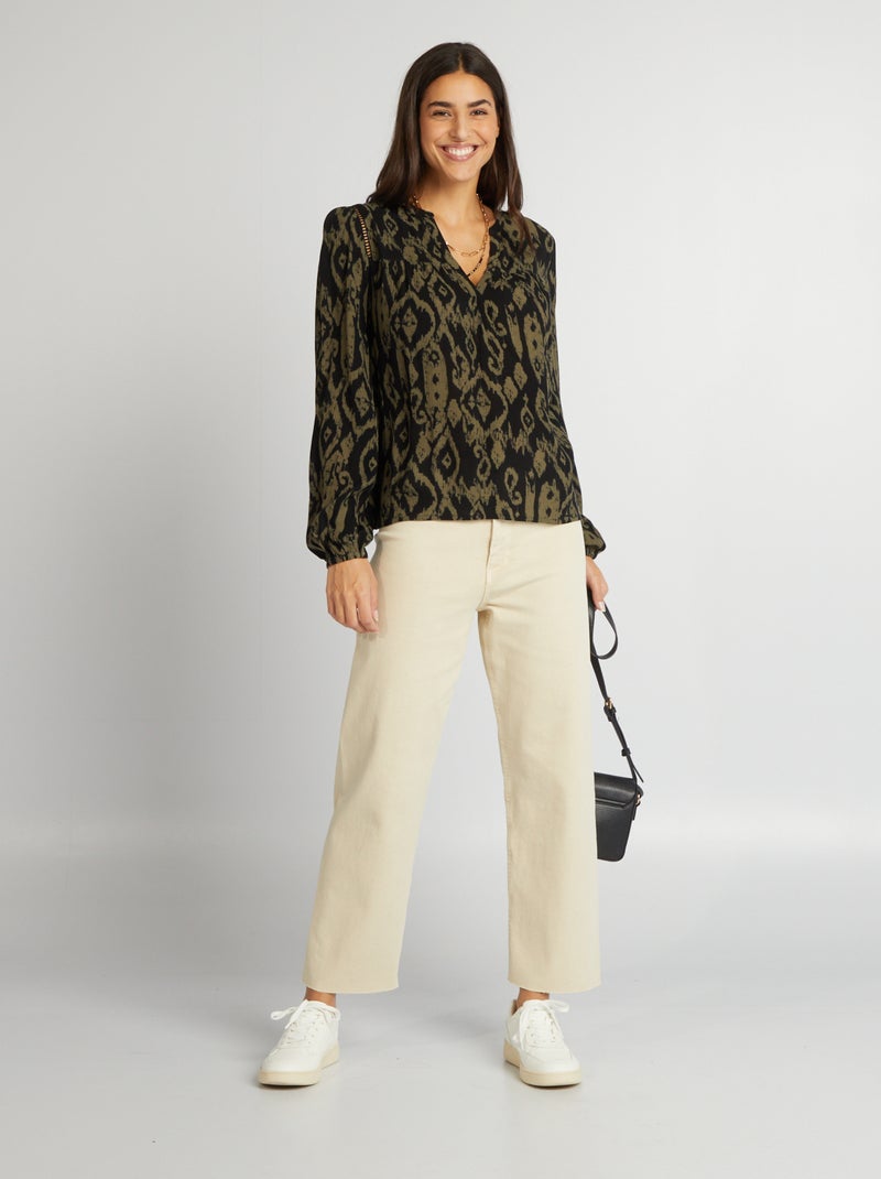 Blouse unie à col V Vert/noir - Kiabi