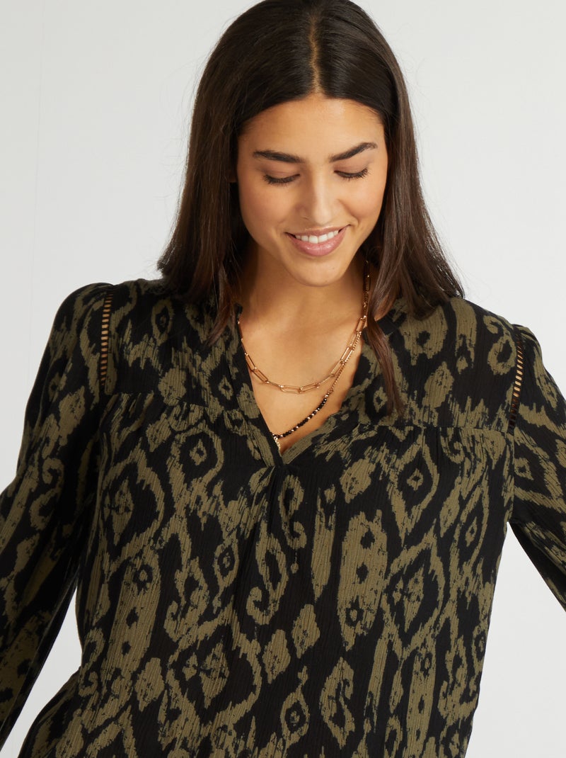 Blouse unie à col V Vert/noir - Kiabi