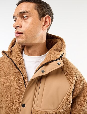 Blouson a capuche effet moutonné