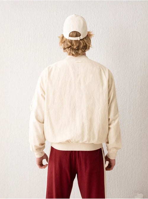 Blouson aviateur en coton avec fermeture éclair et poche giesto - Kiabi Blouson aviateur en coton avec fermeture éclair et poche giesto - Kiabi