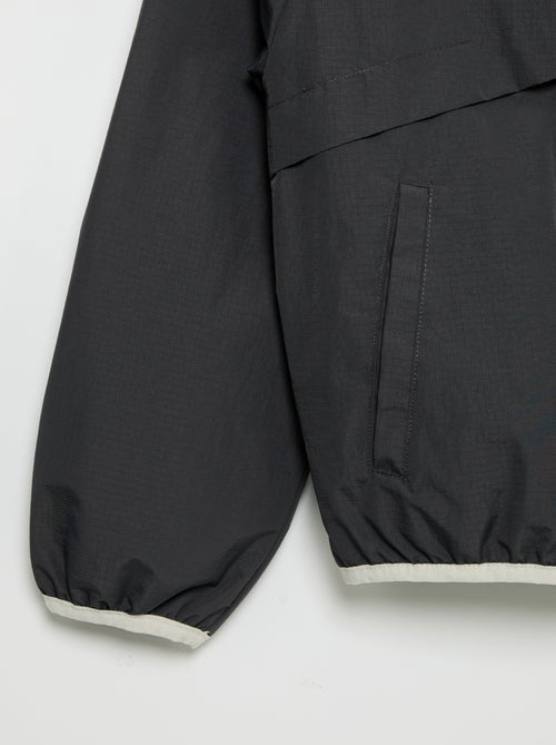 Blouson coupe-vent à capuche - Kiabi