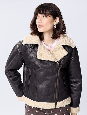 Blouson court avec col effet moutonné