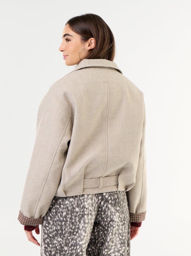 Blouson court effet lainage avec ceinture intégrée Beige - Kiabi