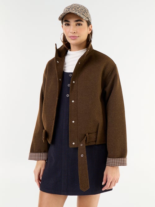 Blouson court effet lainage avec ceinture intégrée - Kiabi