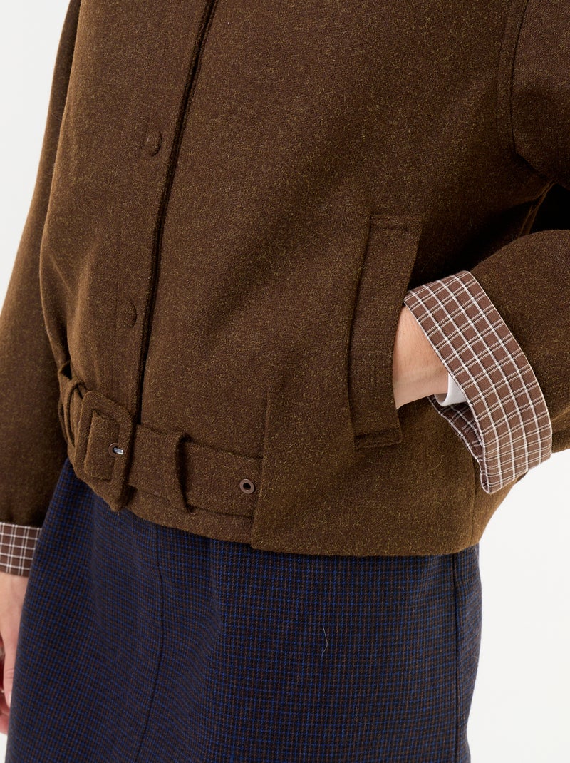 Blouson court effet lainage avec ceinture intégrée Marron - Kiabi