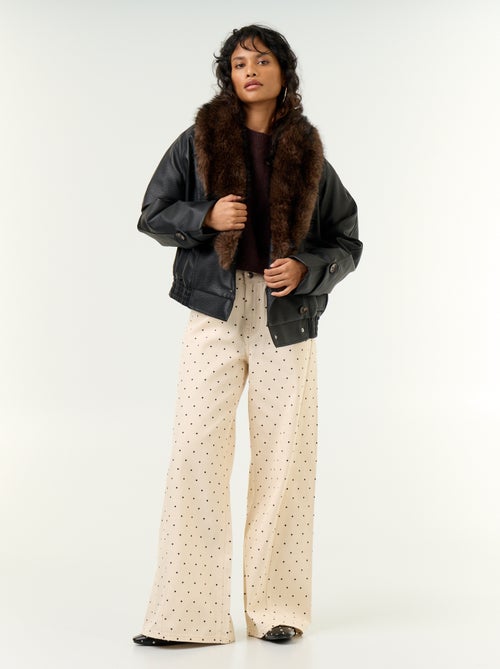 Blouson court en faux cuir avec col en fausse fourrure amovible - Kiabi